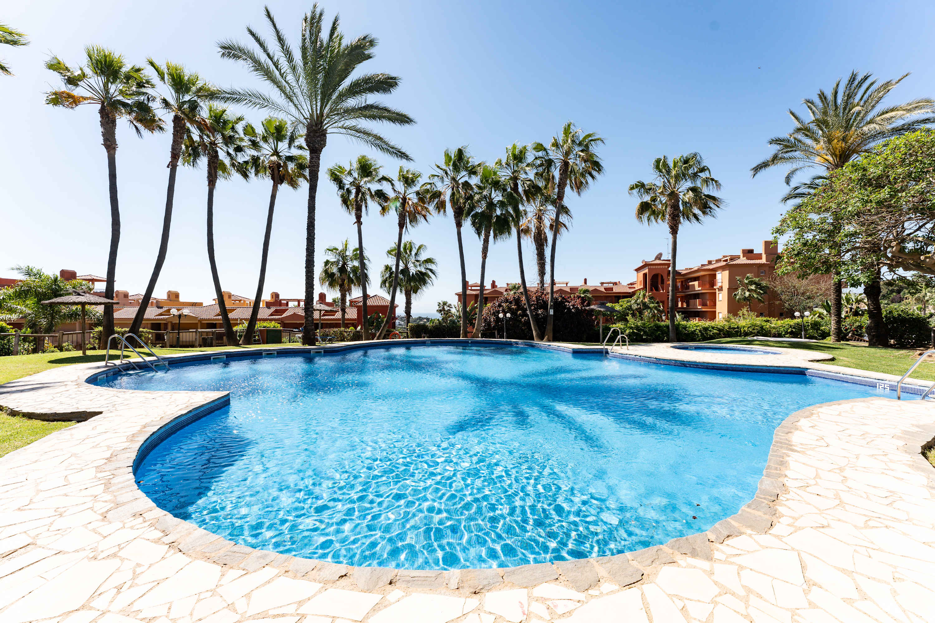 Ground floor flat with direct access to the pool!