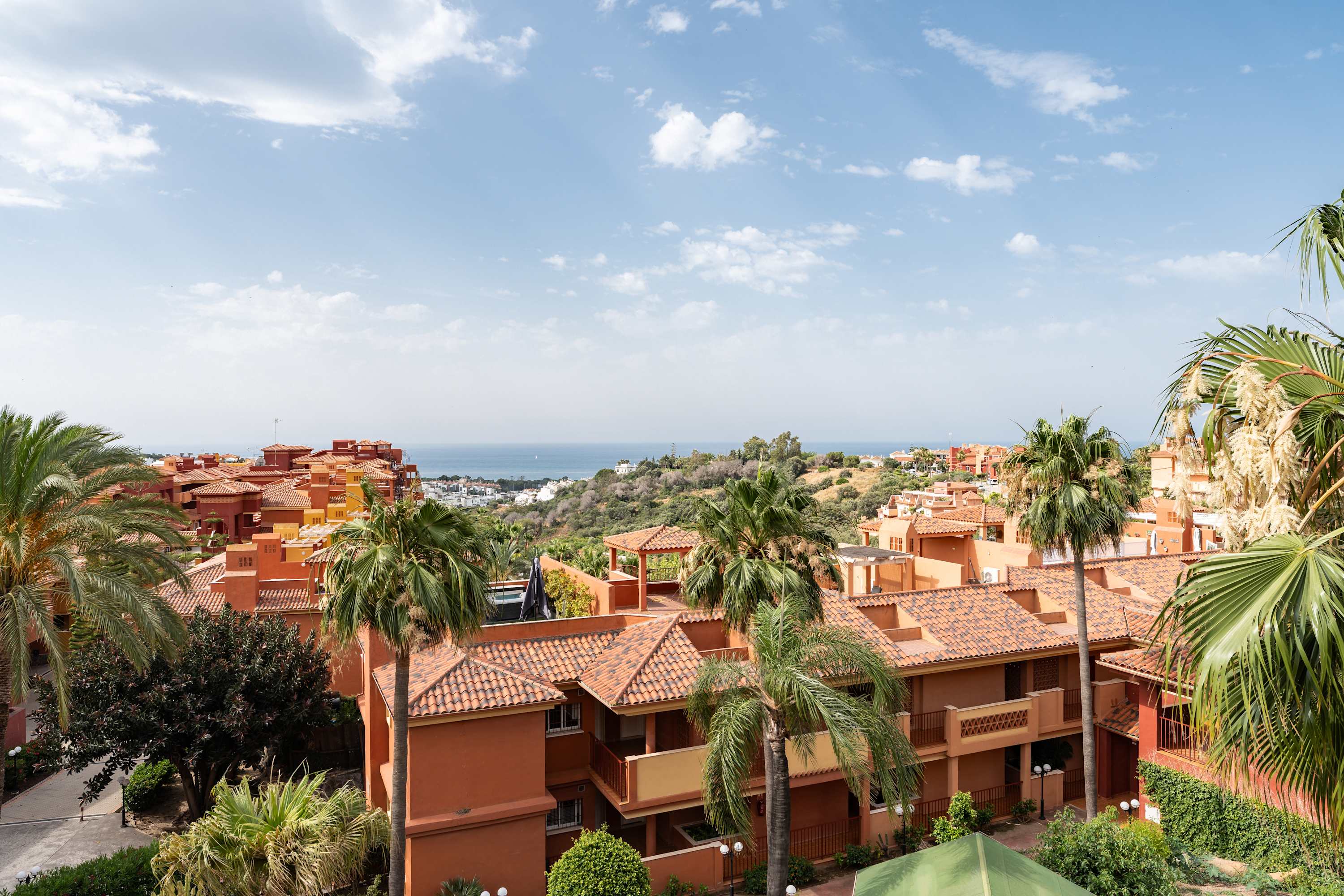Penthouse with sea views