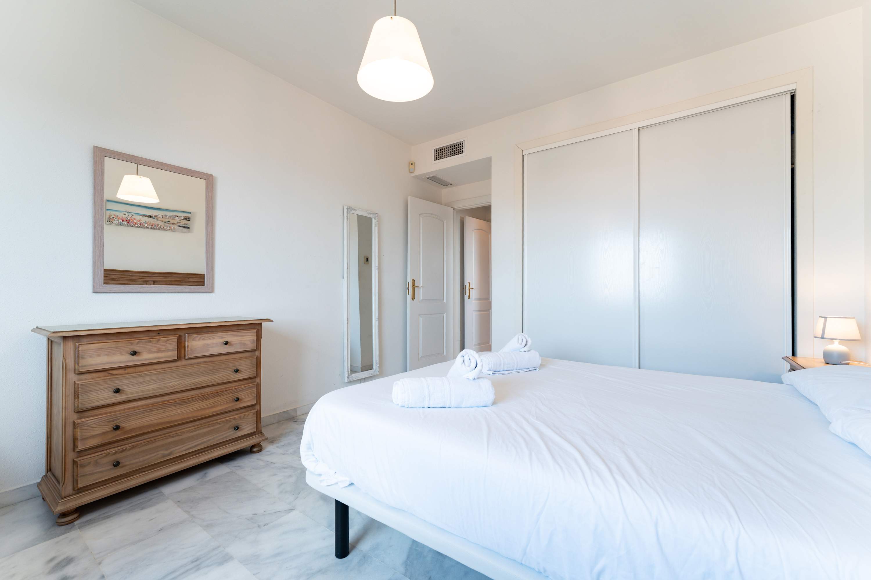 Penthouse with sea views