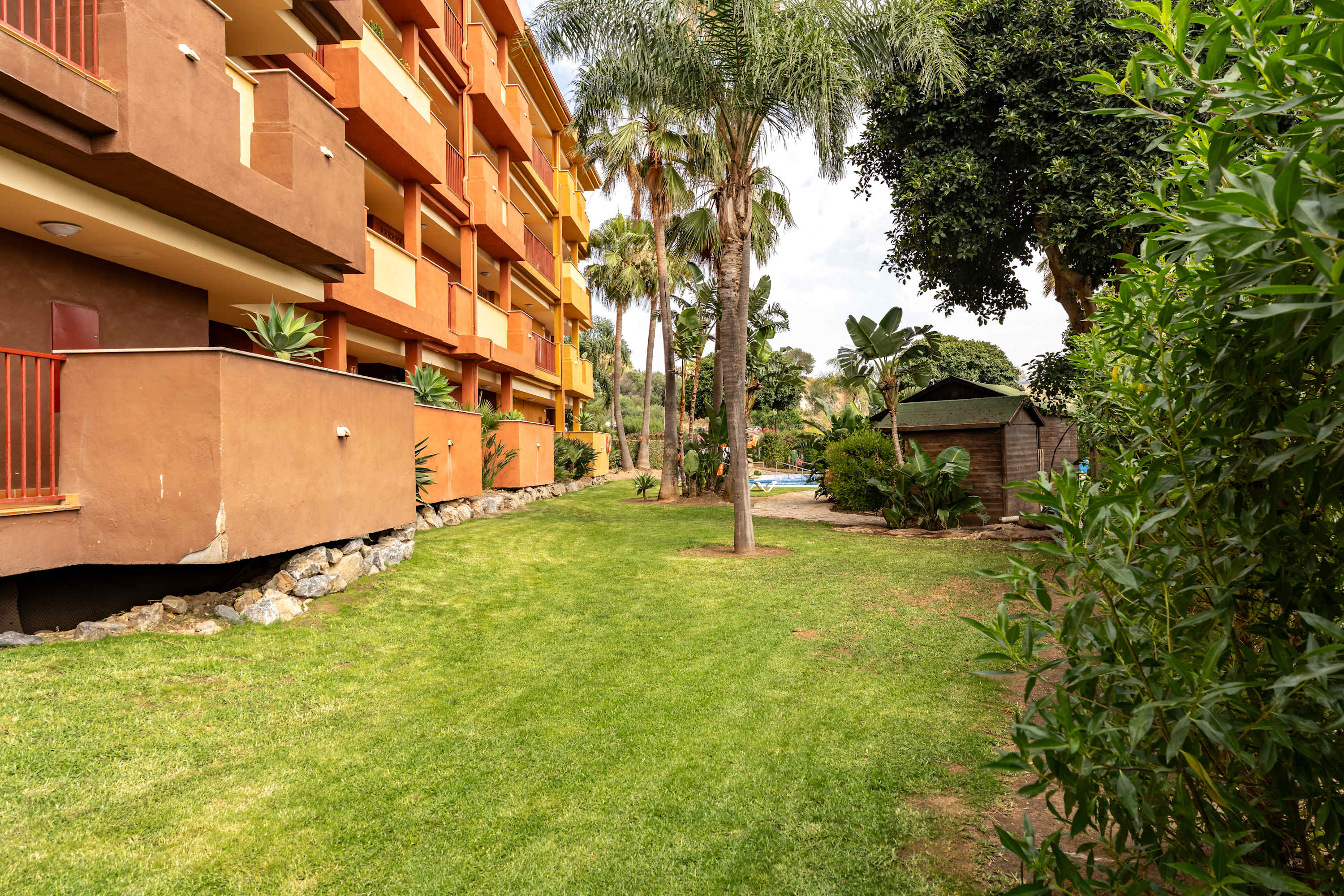 Penthouse with sea views