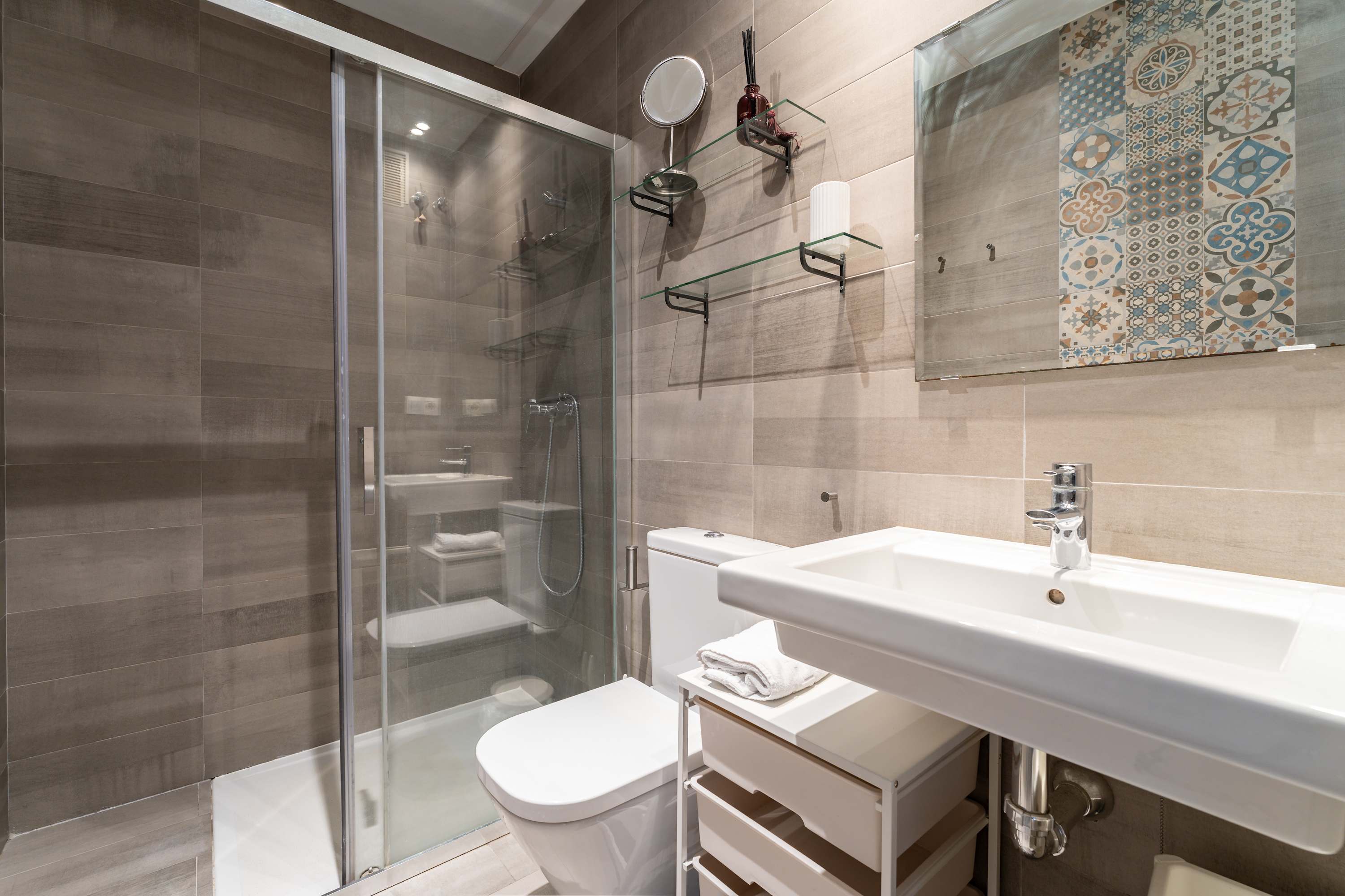 Charming flat in the city center (parking option)