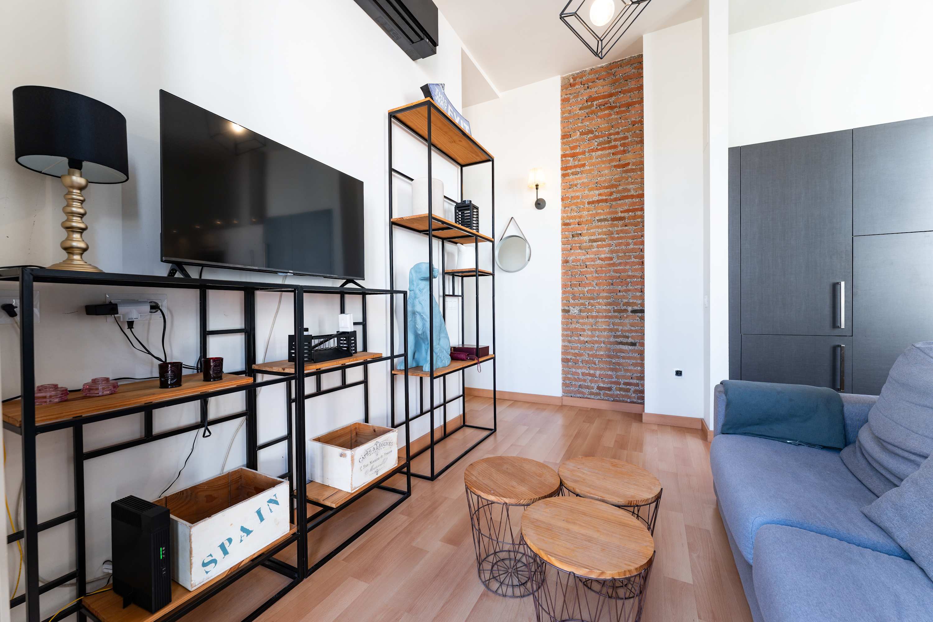 Charming flat in the city center (parking option)